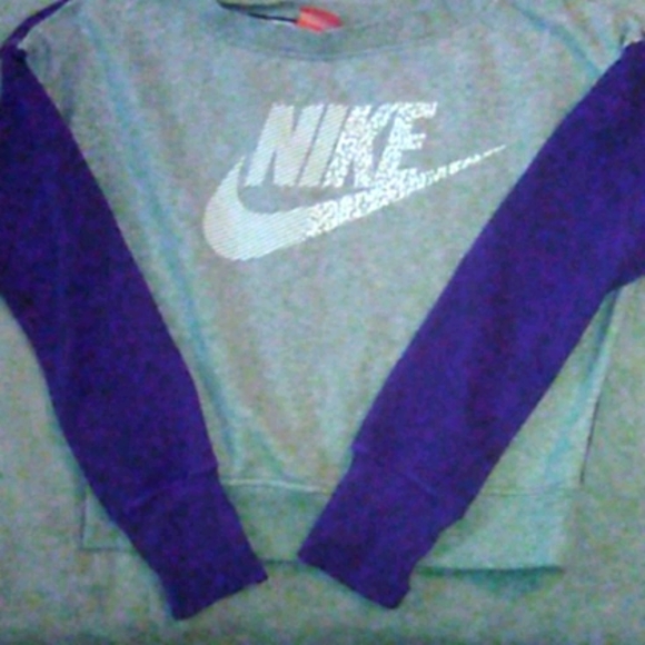 top - Picture 1 of 2